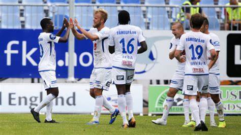 崔永熙晒与 崔永熙晒与