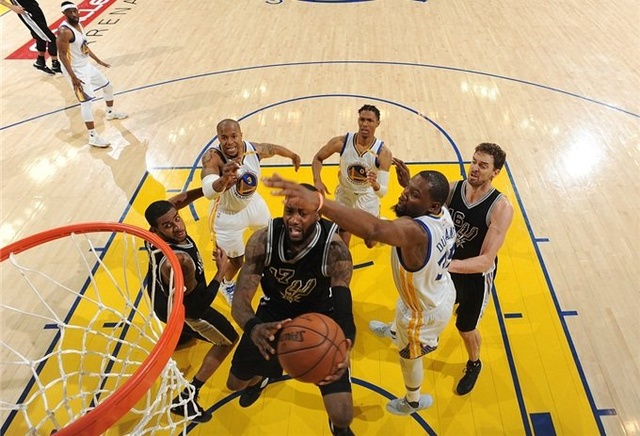 比赛拐点来 比赛拐点来